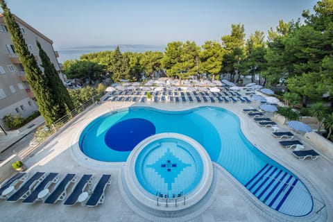 Pool view, Sea view, Swimming pool