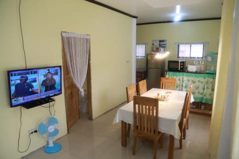 LaCasita 2BD Home with Starlink House in Northern Mindanao