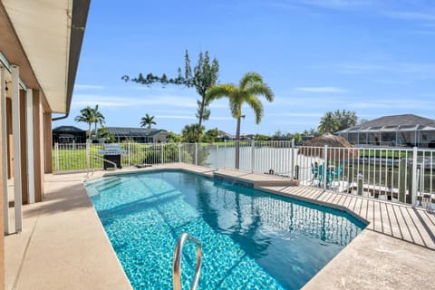 Villa Coconut Cove Villa in Cape Coral