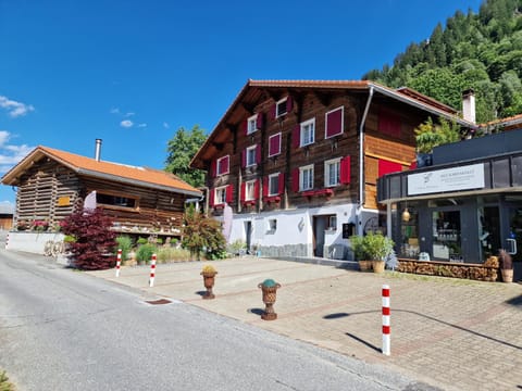 Chesa Prema Ferienwohnung Apartment in Canton of Grisons