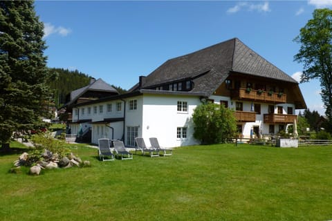 Hermeshof und Biohaus Condo in Titisee-Neustadt