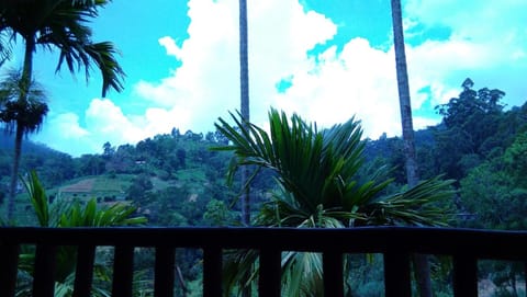 View (from property/room), Garden view, Landmark view, Mountain view