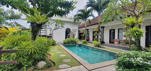 Property building, Pool view, Swimming pool