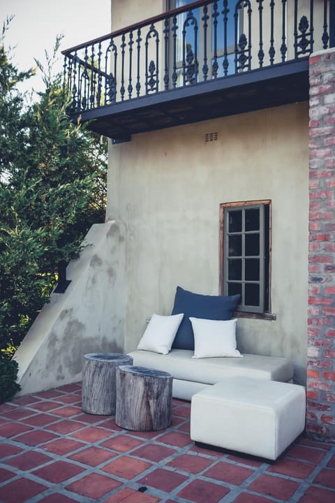 Patio, Garden, Balcony/Terrace