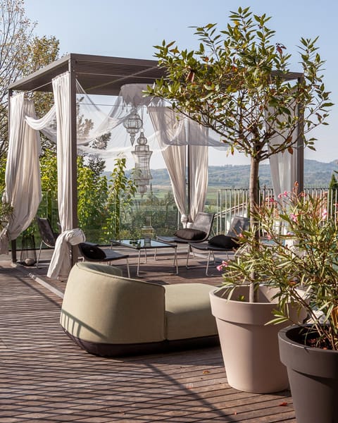 Day, Natural landscape, View (from property/room), Balcony/Terrace, Seating area