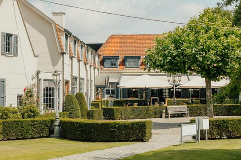 Property building, Garden, Garden, Garden view