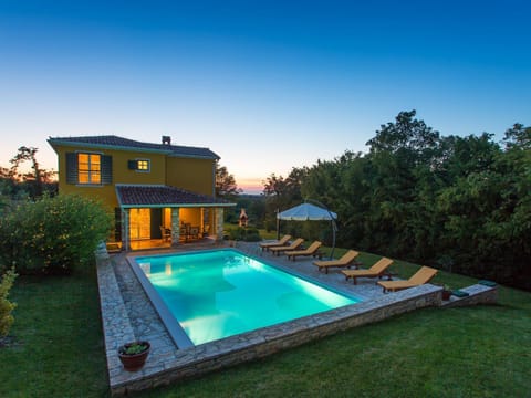 Property building, Pool view, Swimming pool, Sunrise, Sunset