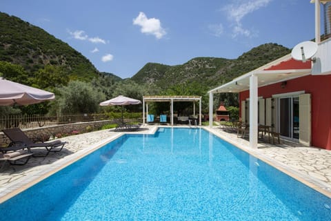 Property building, Mountain view, Pool view, Area and facilities, Swimming pool