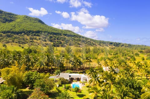 Garden view, Landmark view, Mountain view