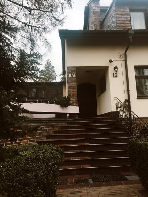 Guest House Villa Arkadia Bed and Breakfast in Warsaw