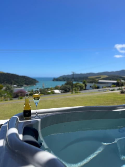 Hot Tub, Sea view