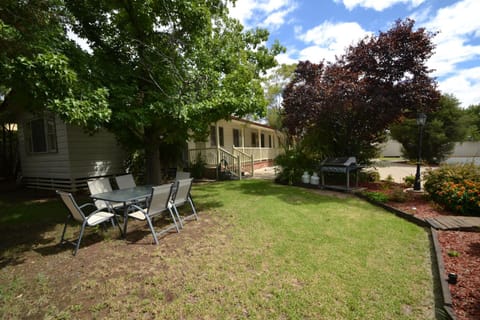 Patio, BBQ facilities, Garden