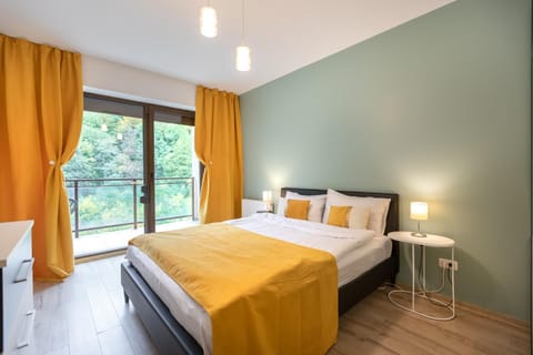 Tampa Gardens Apartments - Adults Only Apartment in Brasov