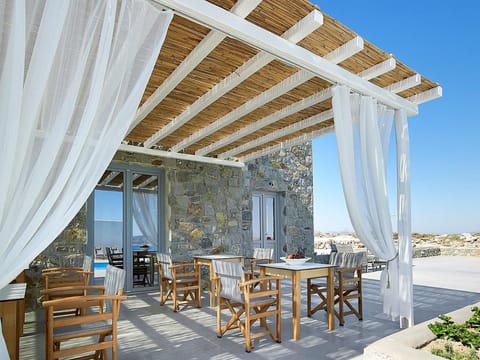 Lithos Luxury Rooms (Adults Only) Hotel in Milos