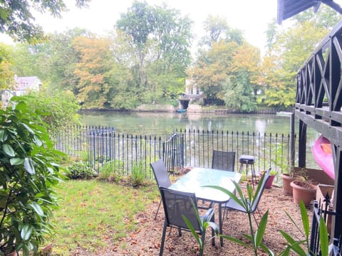 Garden, Balcony/Terrace