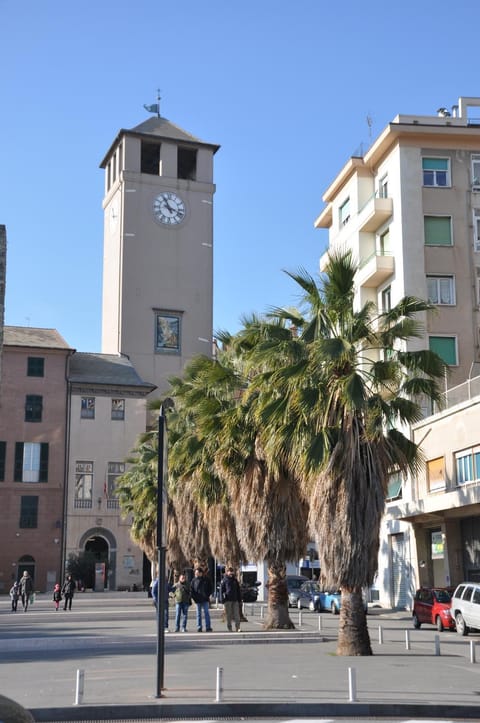 Property building, Facade/entrance