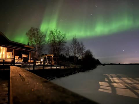 Riverside Cottage Aalto Borealis House in Lapland