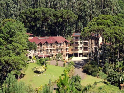 Facade/entrance, Bird's eye view, Garden view, Lake view, Mountain view