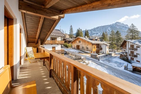 Property building, Nearby landmark, Day, Natural landscape, Winter, View (from property/room), Balcony/Terrace, Mountain view