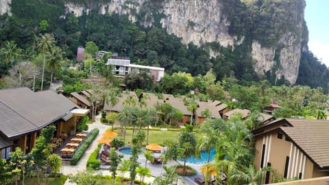 Garden view, Mountain view, Pool view, Inner courtyard view