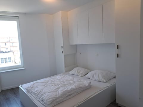 White Princess Apartment in Koksijde