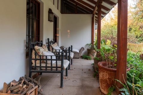 Balcony/Terrace, Garden view