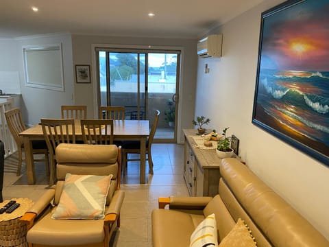 Inverloch Cabins & Apartments Apartment hotel in Inverloch