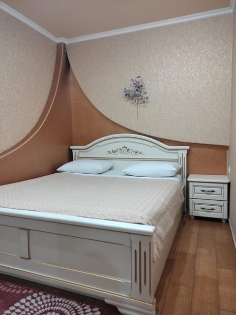 Comfortable Apartment Apartamento in Dnipropetrovsk Oblast