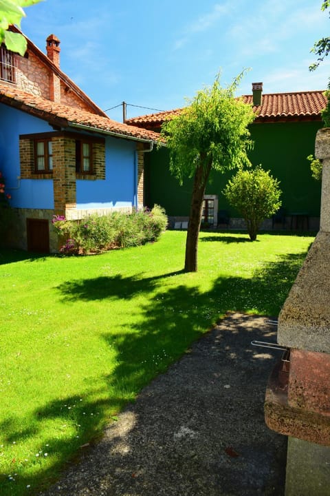 Property building, Garden