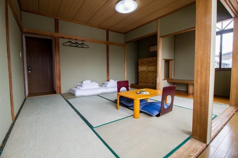 Pension Fullnote Nature lodge in Niseko