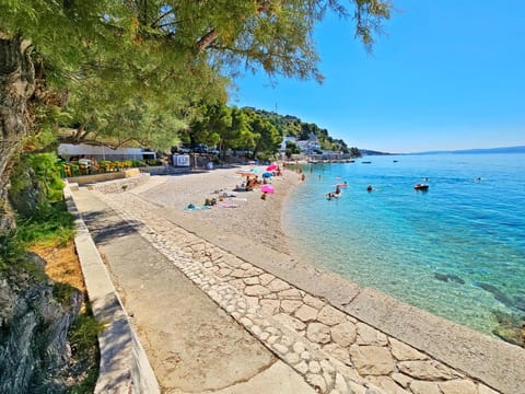 Apartments Tempera by the beach Condominio in Split-Dalmatia County