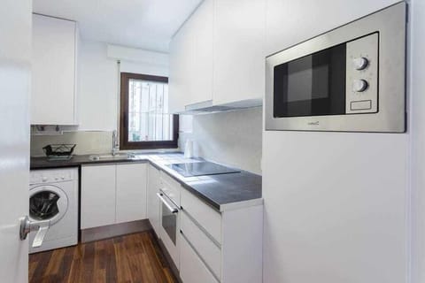 Apartamento para 4 con terraza en el centro Apartment in Girona