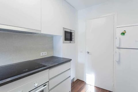 Apartamento para 4 con terraza en el centro Apartment in Girona