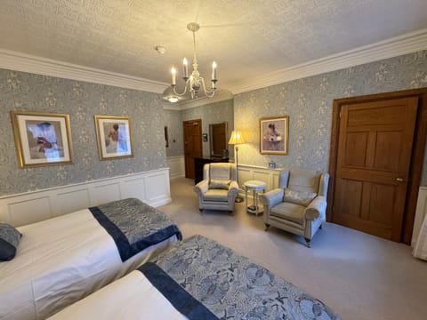 Seating area, Bedroom