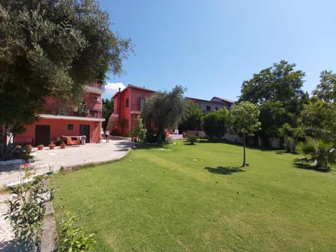 Property building, Day, Garden, Garden view