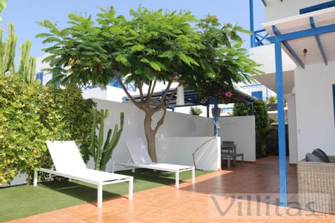 VILLA DUNIA by Villitas House in Playa Blanca