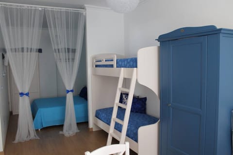 B&B Una Rotonda sul mare Bed and Breakfast in Manfredonia