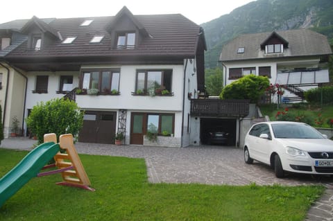 Inner courtyard view