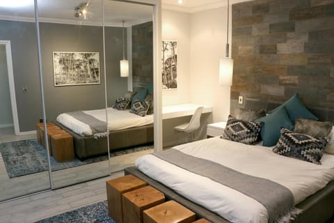 Granger Luxury Suites by Totalstay Condominio in Cape Town