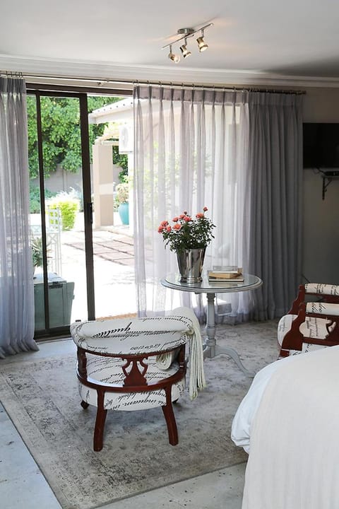 5 Konings Guesthouse Bed and Breakfast in Cape Town