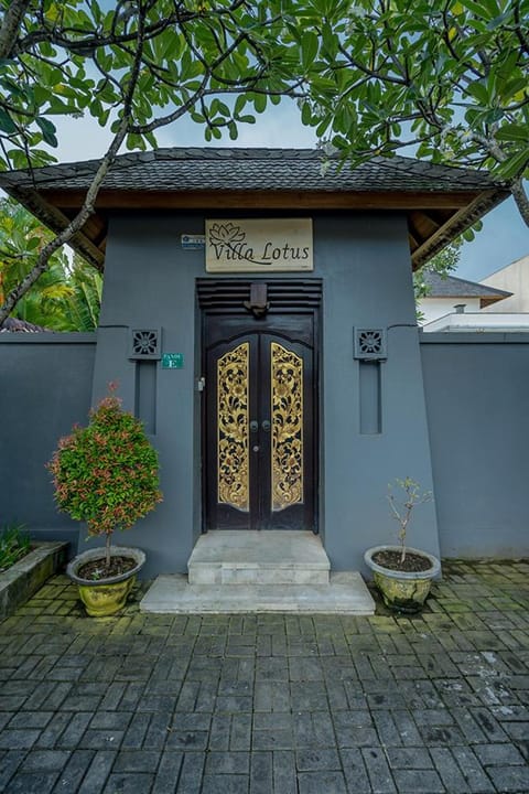 Bali Villa Lotus Chalet in Kuta