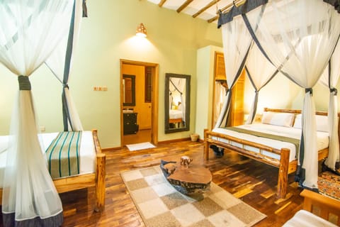 Buffalo Safari Lodge Resort in Uganda