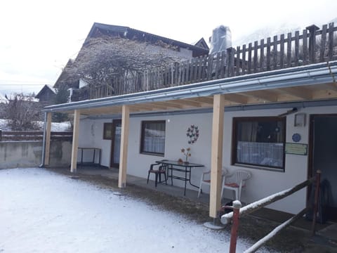 Patio, Facade/entrance, Winter