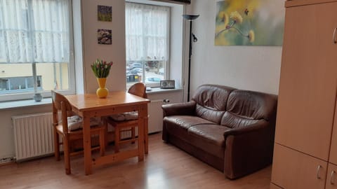 1-Zimmer-Apartment-1-im-1-Obergeschoss Apartment in Lubeck