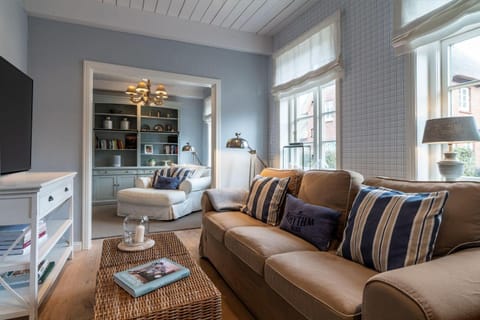 von-Deska-Countryhouses-Reeder-Fluegel House in Nordfriesland