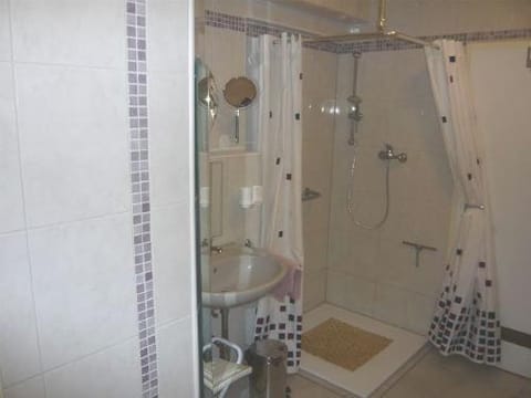 Ferienwohnungen-Roder-Ferienwohnung-II Apartment in Freiburg