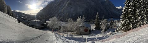 Nearby landmark, Natural landscape