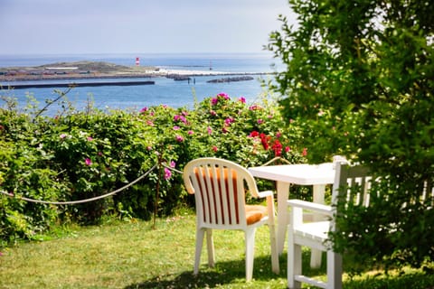 Haus Rooad Weeter Bed and Breakfast in Heligoland