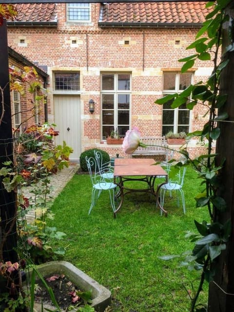 B&B De Vrome Vos Bed and Breakfast in Flanders