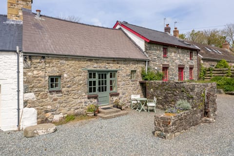 The Nogg Cottages House in Wales